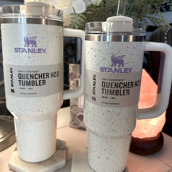 Stanley 40oz Tumbler *Brand new* Cream Speckle w/purple accents - Picture 2 of 8